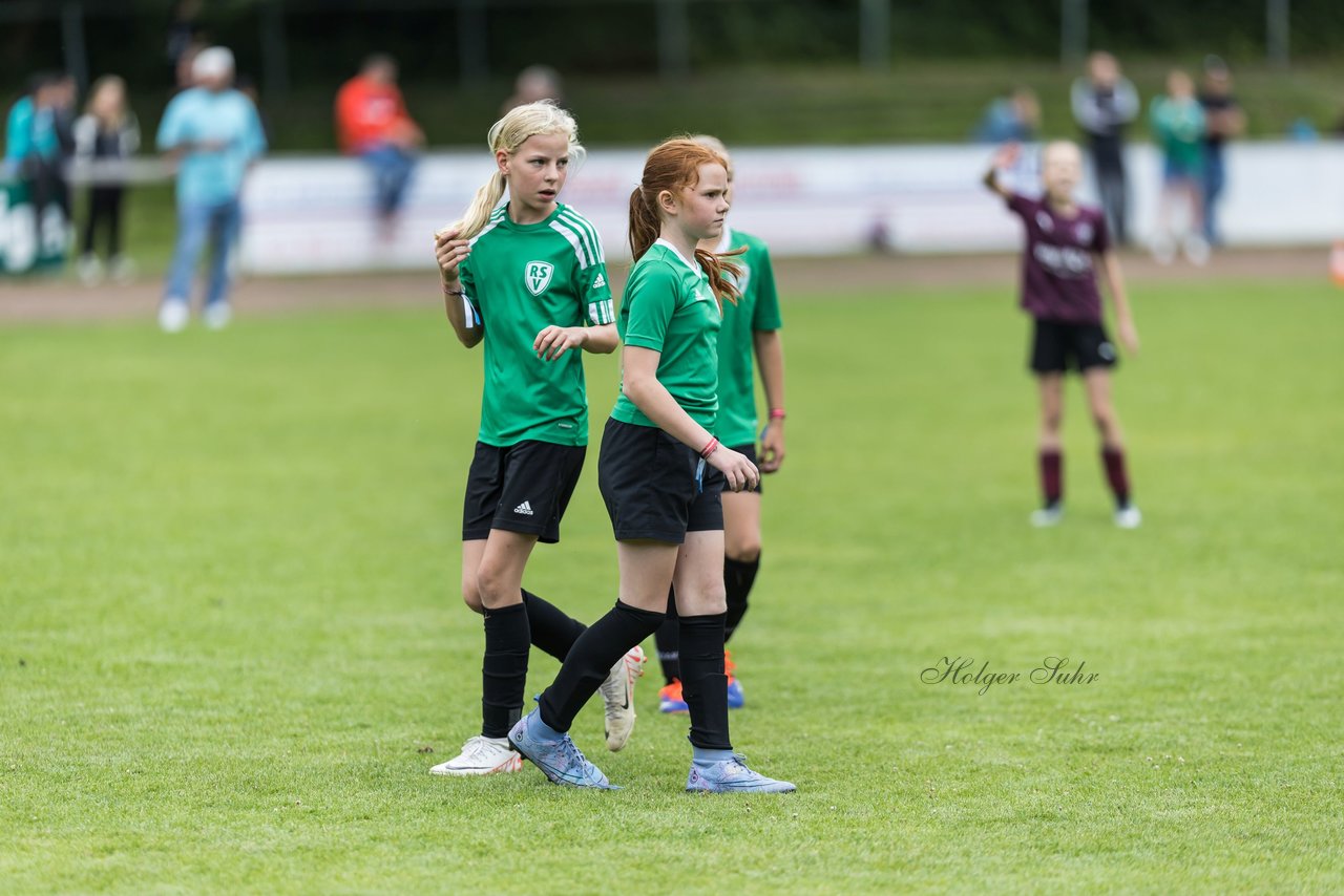 Bild 612 - Loewinnen Cup